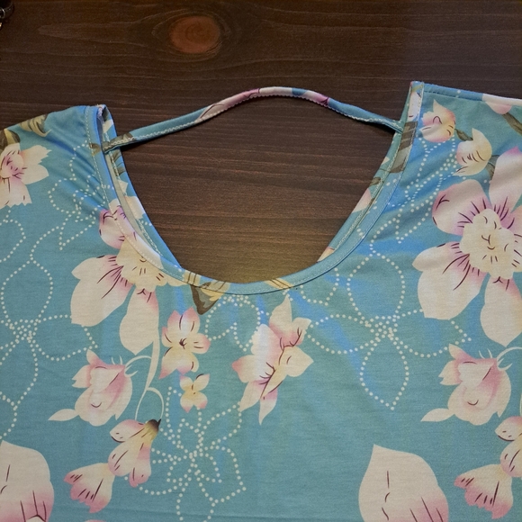 Ladies Casual Summer Dress. LIKE NEW - Picture 4 of 4